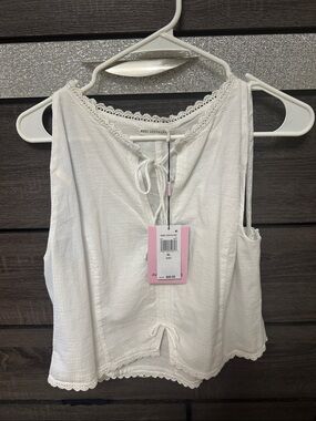Avec Les Filles White Lace-Trim Tie Tank